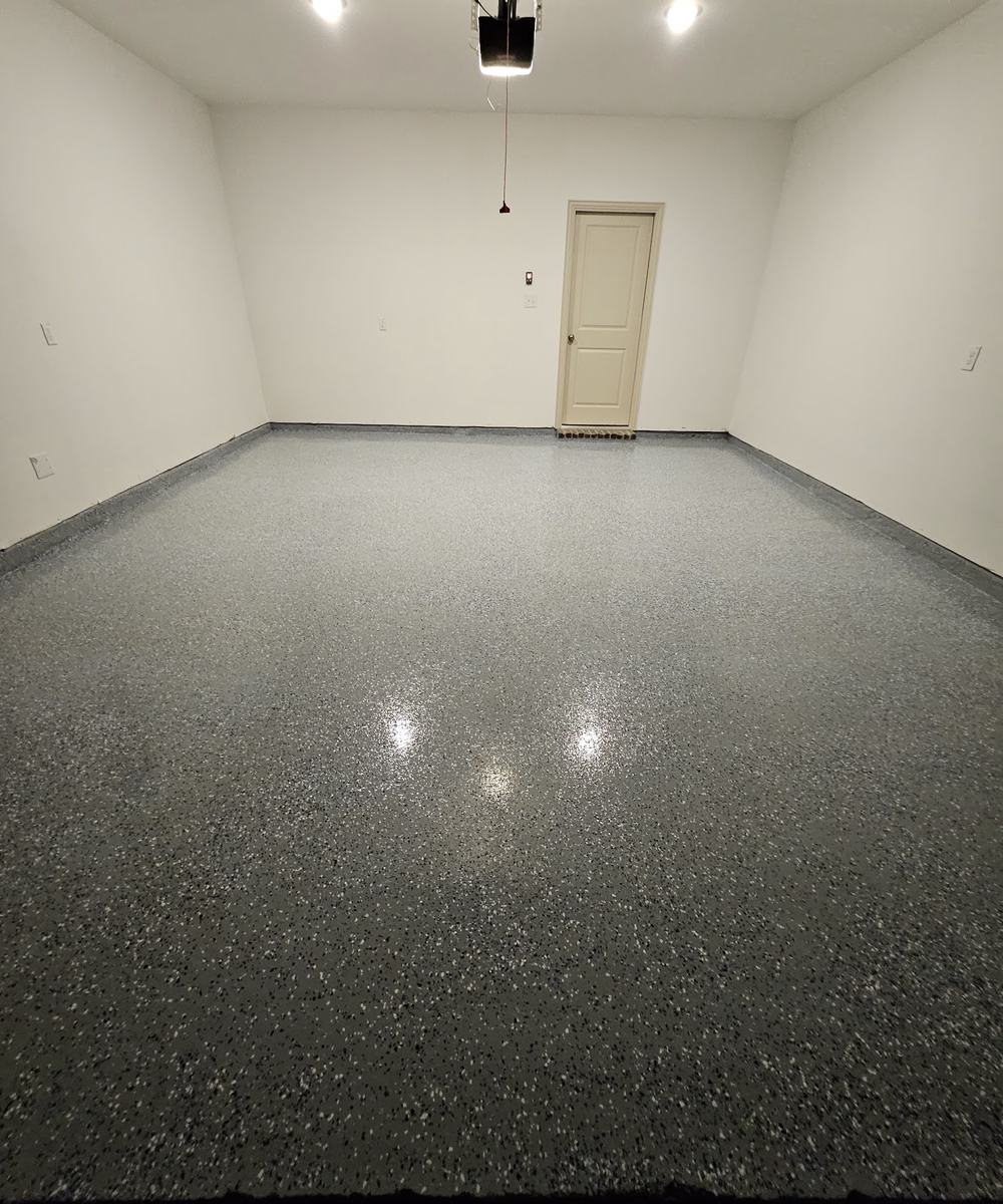 Epoxy flake garage floor