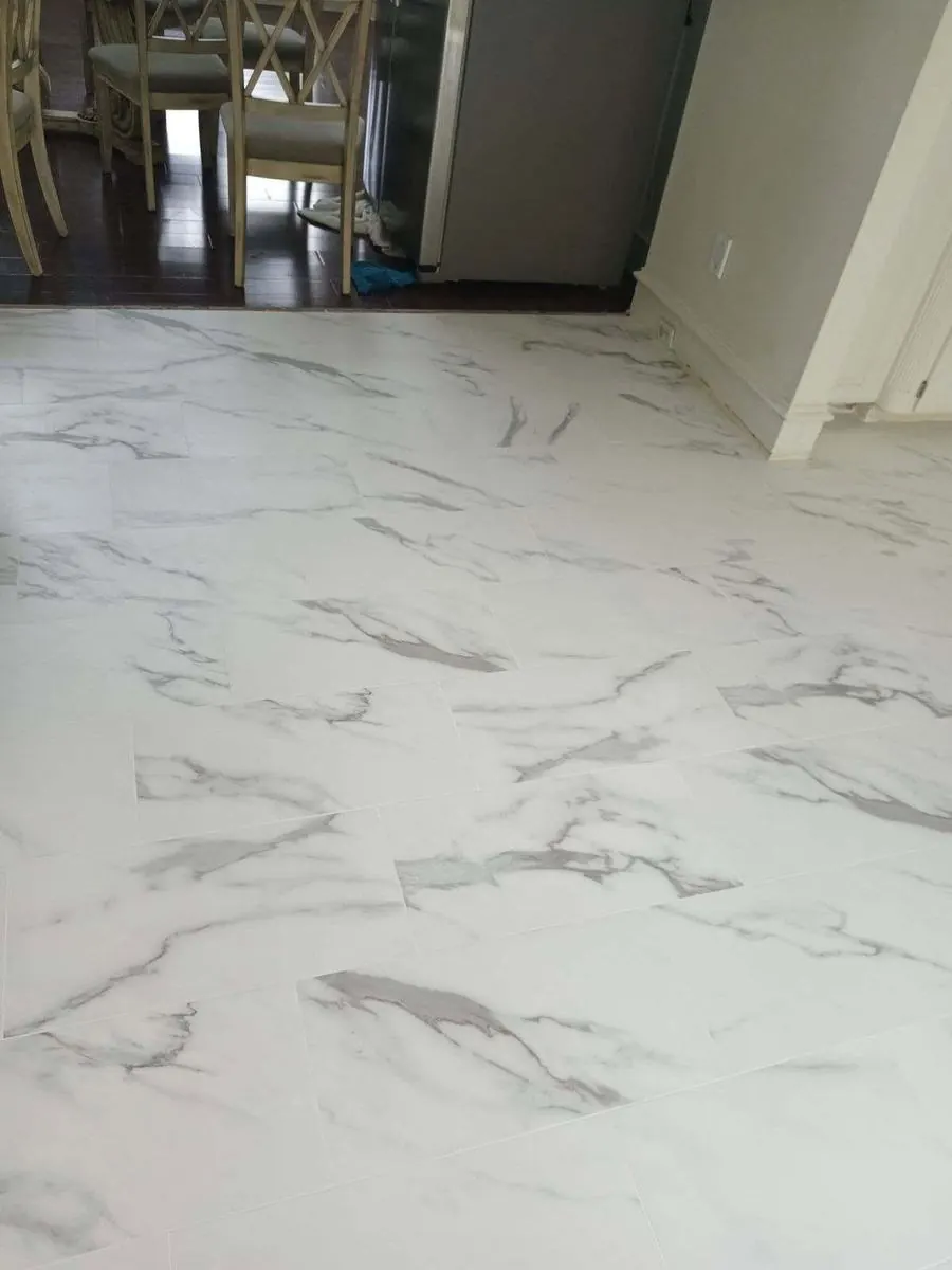 Marble-look porcelain floor